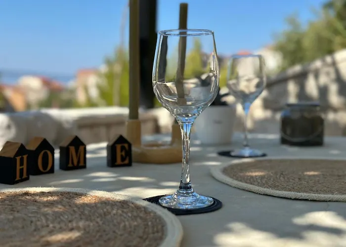 Romantic Stone- Studio Apartman